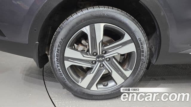 Kia Sorento 2023 — Şəkil 5/20