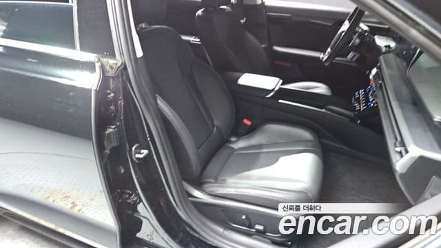 Hyundai Grandeur 2023 — Şəkil 11/20