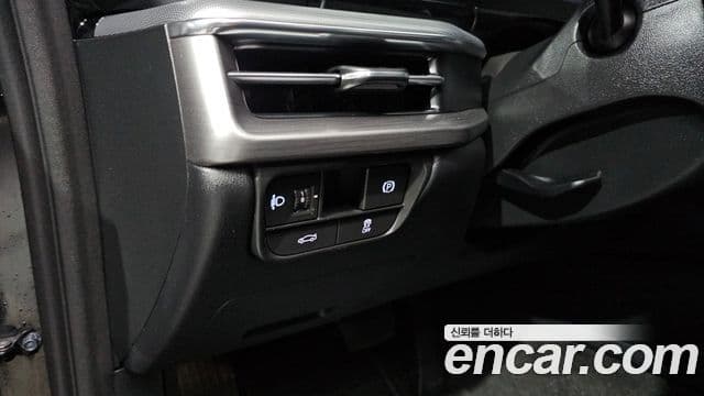 Hyundai Grandeur 2023 — Şəkil 18/20