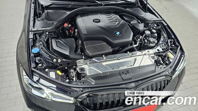BMW 3 Series 2024 — ფოტო 6/20