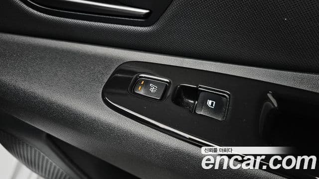 Hyundai Avante 2021 — Фото 18/20