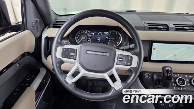 Land Rover Defender 2022 — ფოტო 13/20