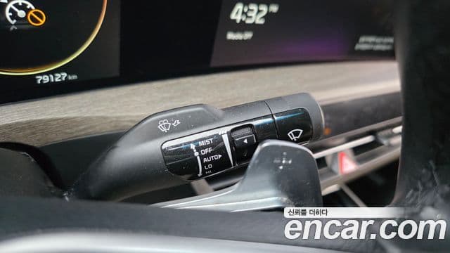 Kia K8 2023 — фото 14 из 20