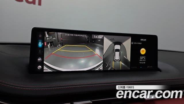 Genesis GV70 2023 — ფოტო 15/20