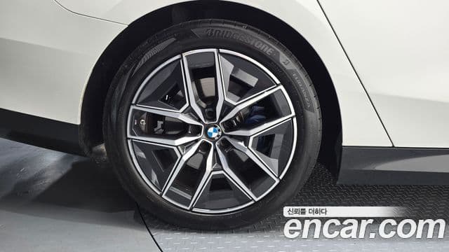 BMW 5 Series 2024 — Şəkil 5/20