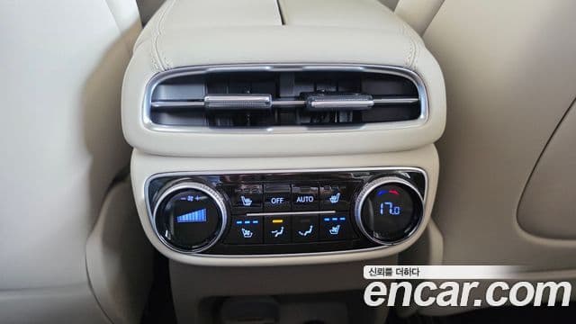 Genesis GV80 2022 — Şəkil 18/20