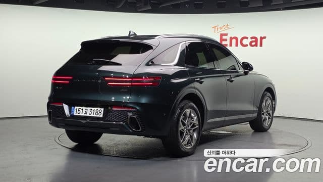 Genesis GV70 2021 — фото 2 из 20