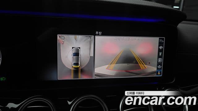 Mercedes-Benz E-Class 2020 — фото 15 из 20