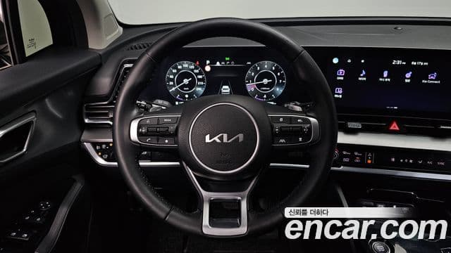 Kia Sportage 2023 — Şəkil 12/20