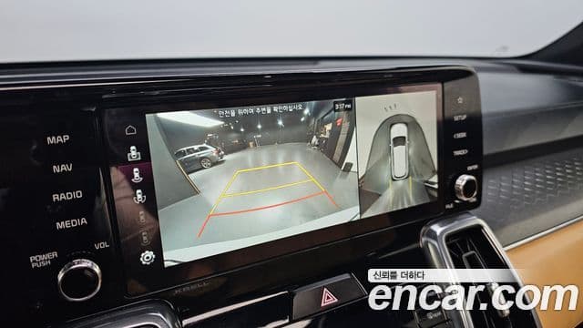 Kia Sorento 2022 — Фото 15/20