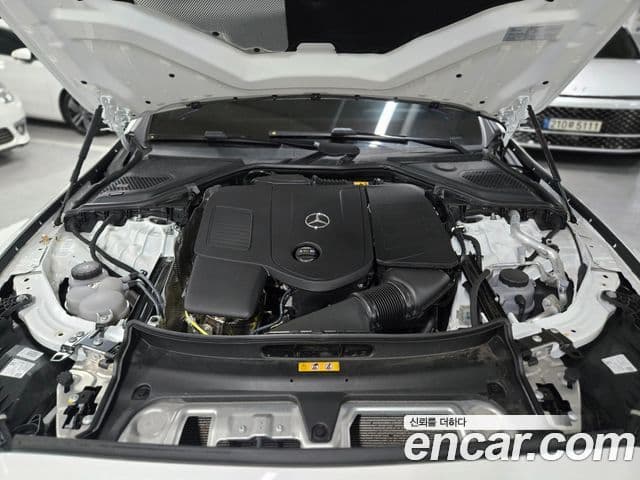 Mercedes-Benz E-Class 2025 — фото 20 из 20