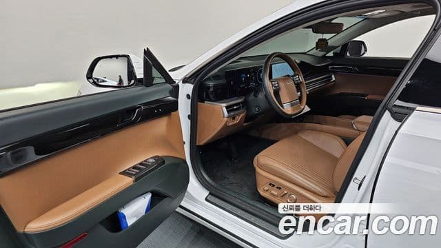 Hyundai Grandeur 2023 — ფოტო 10/20