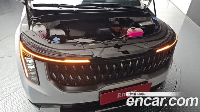 Kia Carnival 2025 — Şəkil 6/20