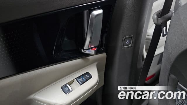 Kia Carnival 2025 — Şəkil 18/20