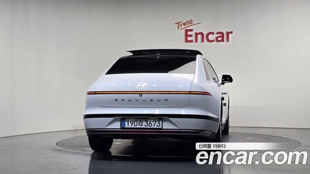 Hyundai Grandeur 2024 — ფოტო 4/20