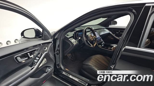 Mercedes-Benz S-Class 2022 — ფოტო 9/20
