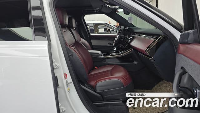Land Rover Range Rover Sport 2024 — ფოტო 11/20