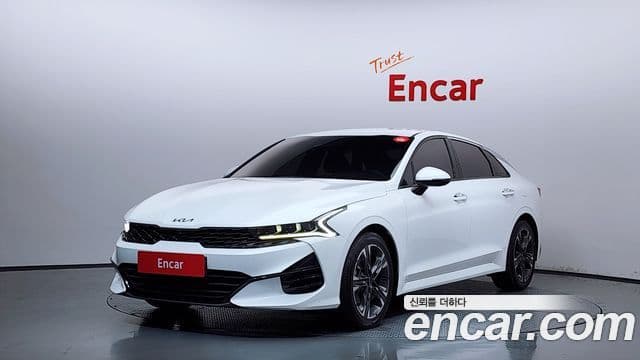 Kia K5 2023 — Şəkil 1/20