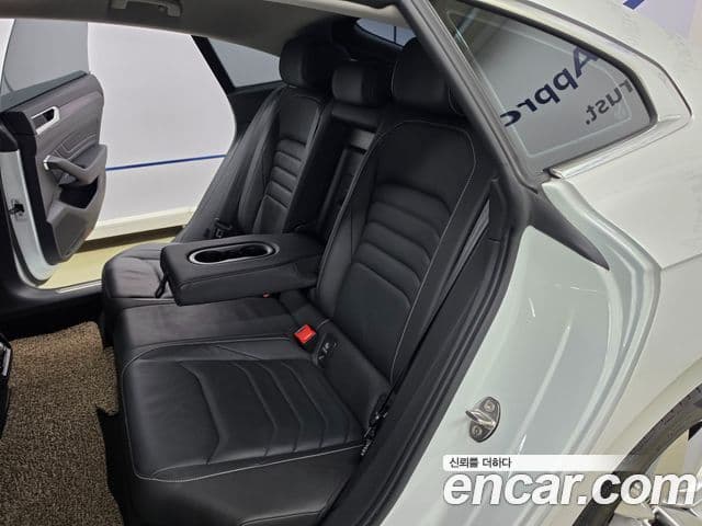 Volkswagen Arteon 2022 — ფოტო 9/20