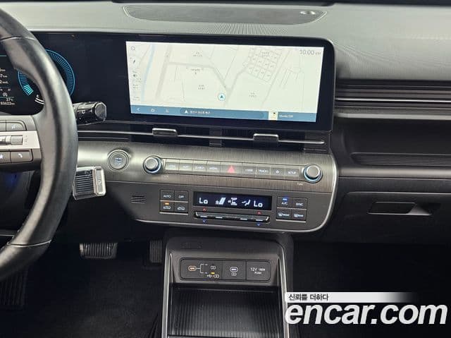 Hyundai Kona 2023 — ფოტო 14/20