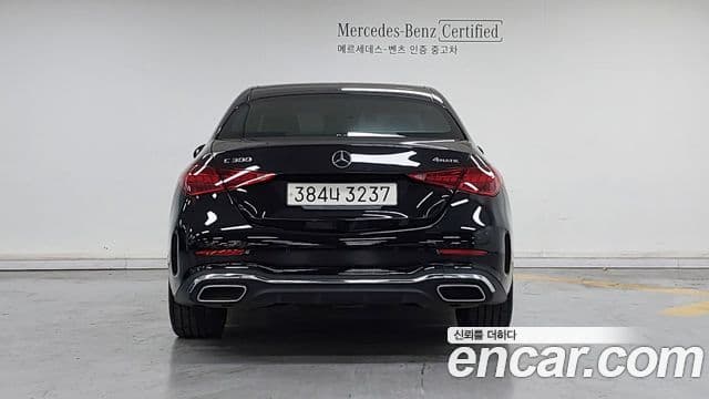 Mercedes-Benz C-Class 2023 — Фото 3/20