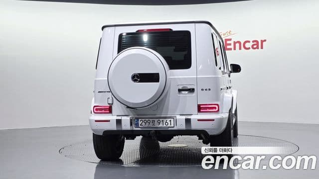 Mercedes-Benz G-Class 2023 — ფოტო 4/20