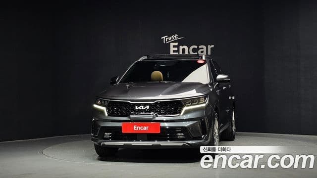 Kia Sorento 2022 — Фото 3/20