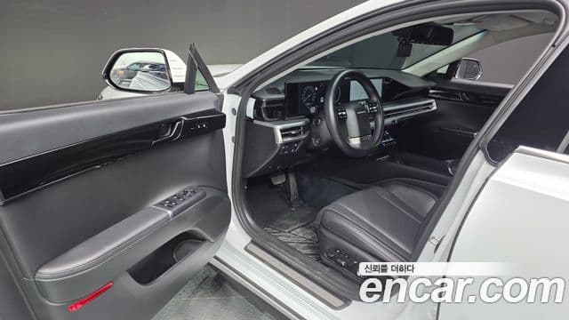 Hyundai Grandeur 2023 — ფოტო 10/20