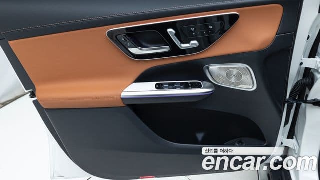 Mercedes-Benz GLC-Class 2025 — Фото 14/20