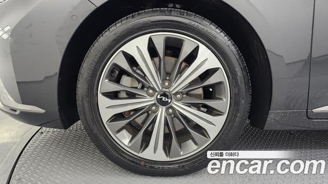 Kia K8 2023 — фото 5 из 20