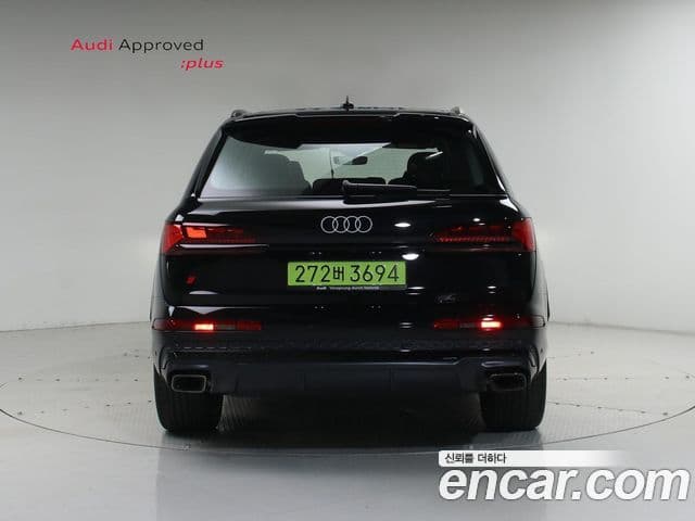 Audi Q7 2025 — ფოტო 3/20