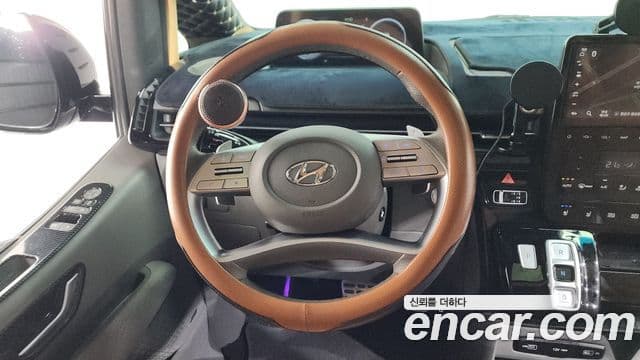 Hyundai Staria 2023 — Şəkil 13/20