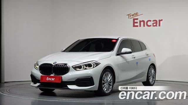 BMW 1 Series 2020 — Şəkil 1/20
