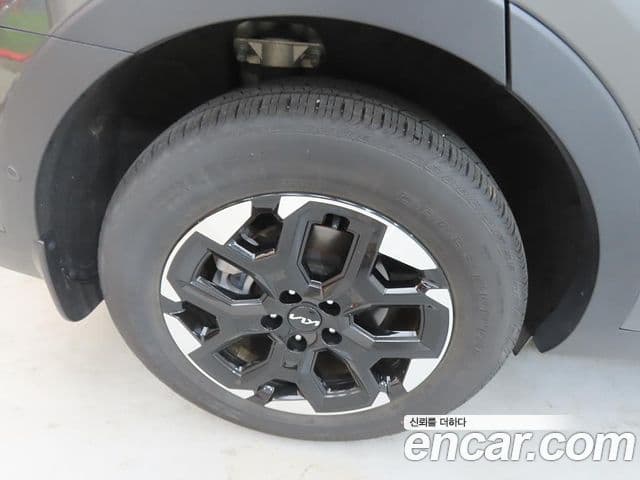 Kia Sorento 2024 — ფოტო 19/20