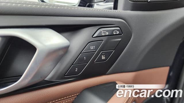 BMW X6 2025 — Photo 2/33