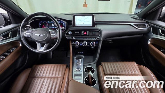 Genesis G70 2018 — ფოტო 7/20