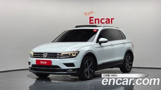 Volkswagen Tiguan 2018 — Şəkil 1/20