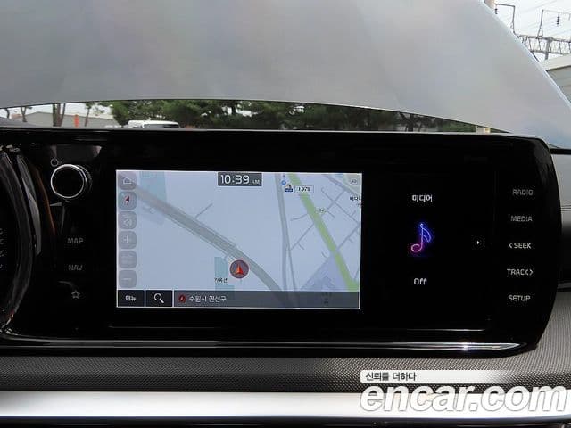Kia K5 2022 — фото 13 из 20