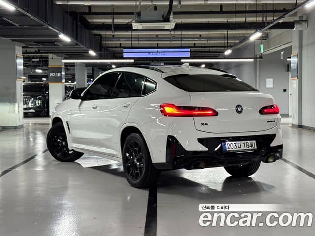 BMW X4, 2022
