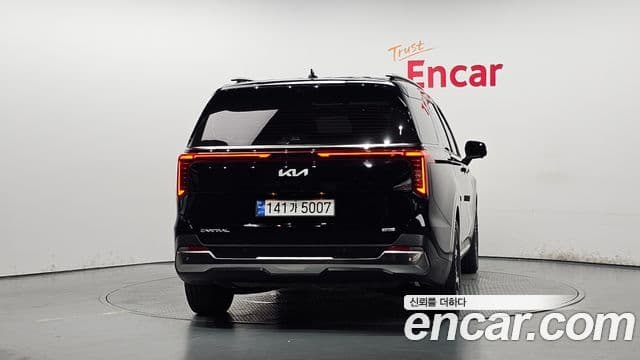 Kia Carnival 2024 — Şəkil 4/20