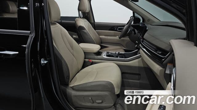 Kia Carnival 2024 — Şəkil 10/20