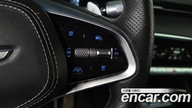 Genesis GV70 2021 — Şəkil 15/20