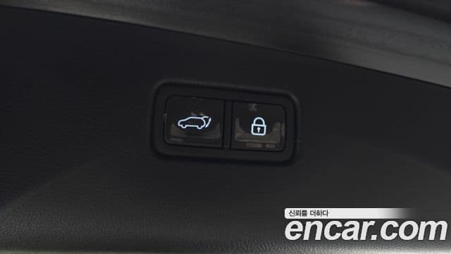Genesis GV70 2021 — Şəkil 16/20