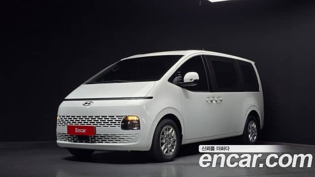 Hyundai Staria, 2023