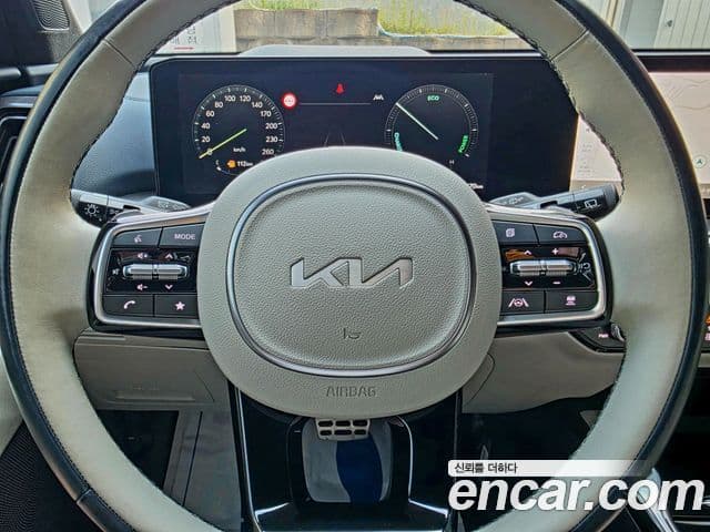 Kia Sorento 2023 — фото 12 из 20