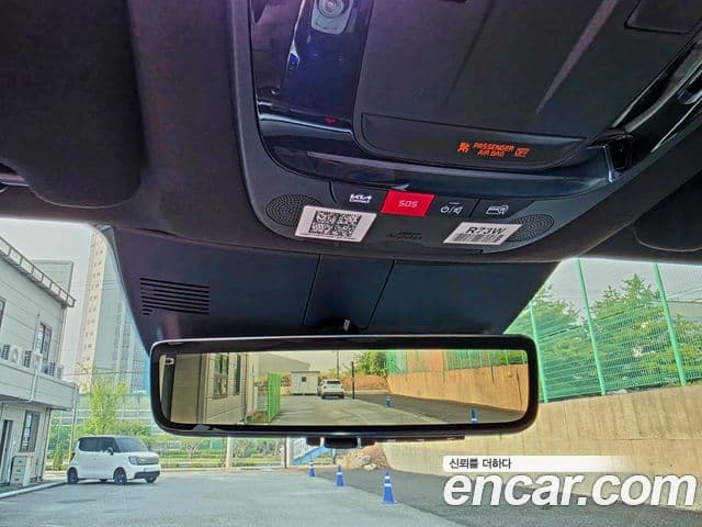Kia Sorento 2023 — фото 16 из 20
