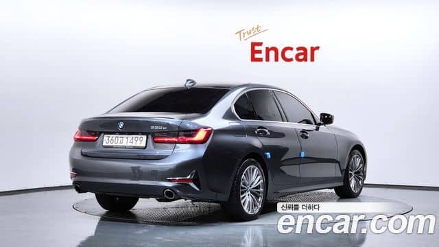 BMW 3 Series, 2020