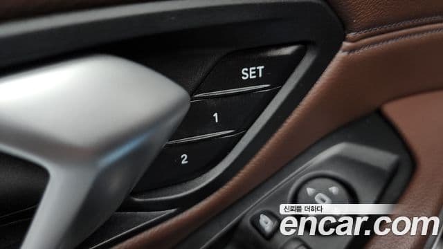 BMW 3 Series 2020 — Şəkil 19/20