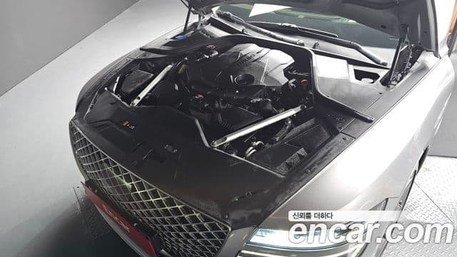 Genesis Electrified G80 2021 — ფოტო 6/20