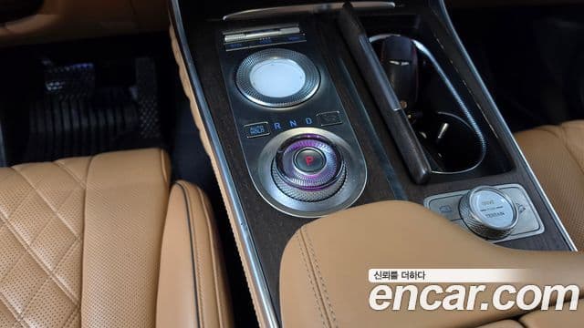Genesis GV80 2020 — ფოტო 9/20
